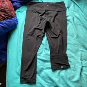 SOLD! Lululemon Crop Reversible Leggings